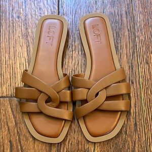 NWOT LOFT sandals. Size 6.5 color is brown